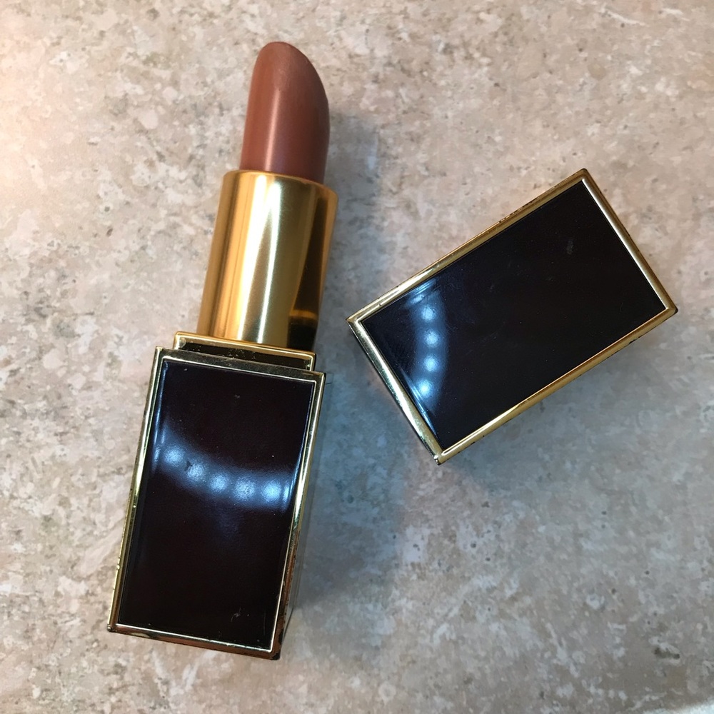 TOM FORD “05 Coco Ravish” Lipstick